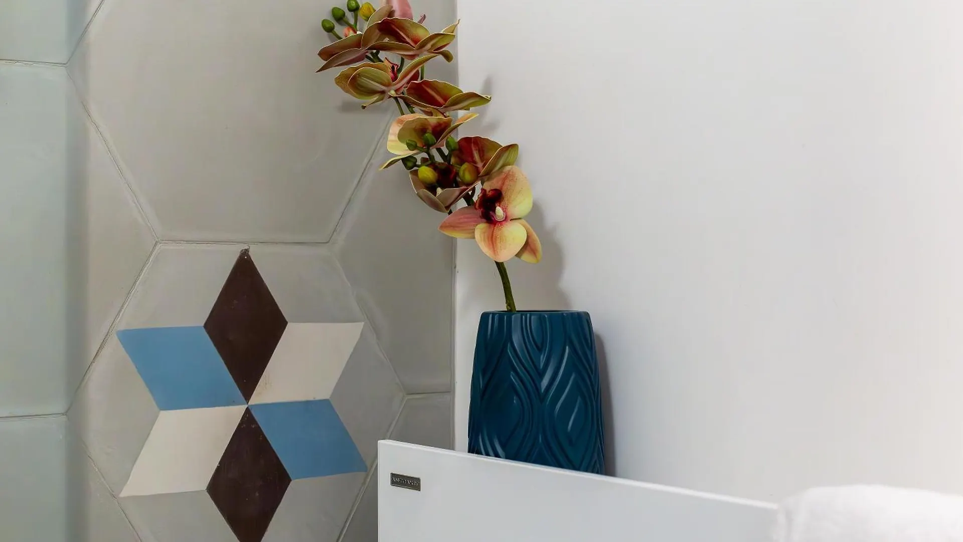 Iflat Contemporary Design Living In Rome Apartment Italy