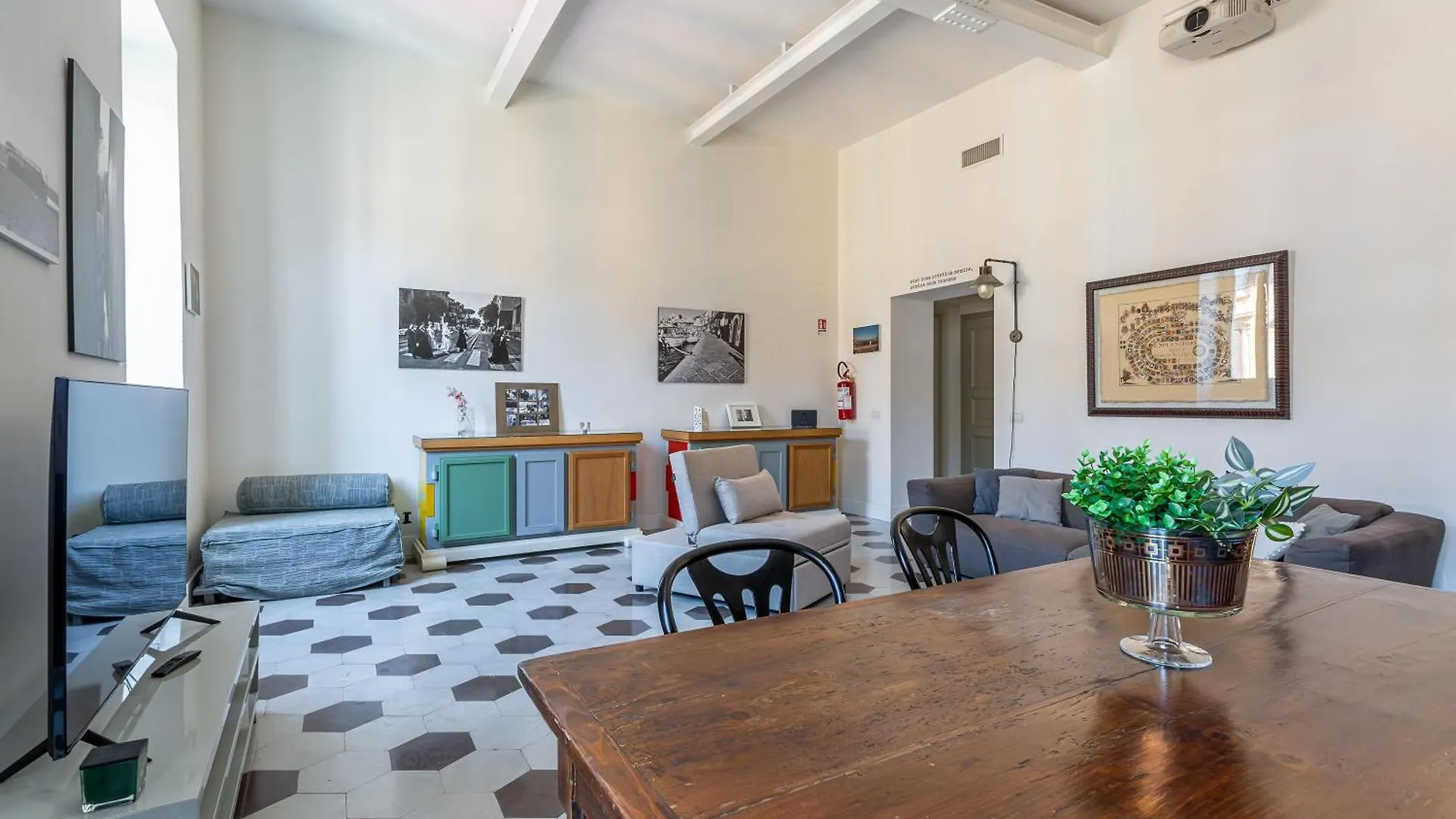 Iflat Contemporary Design Living In Rome Apartment 0*,  Italy