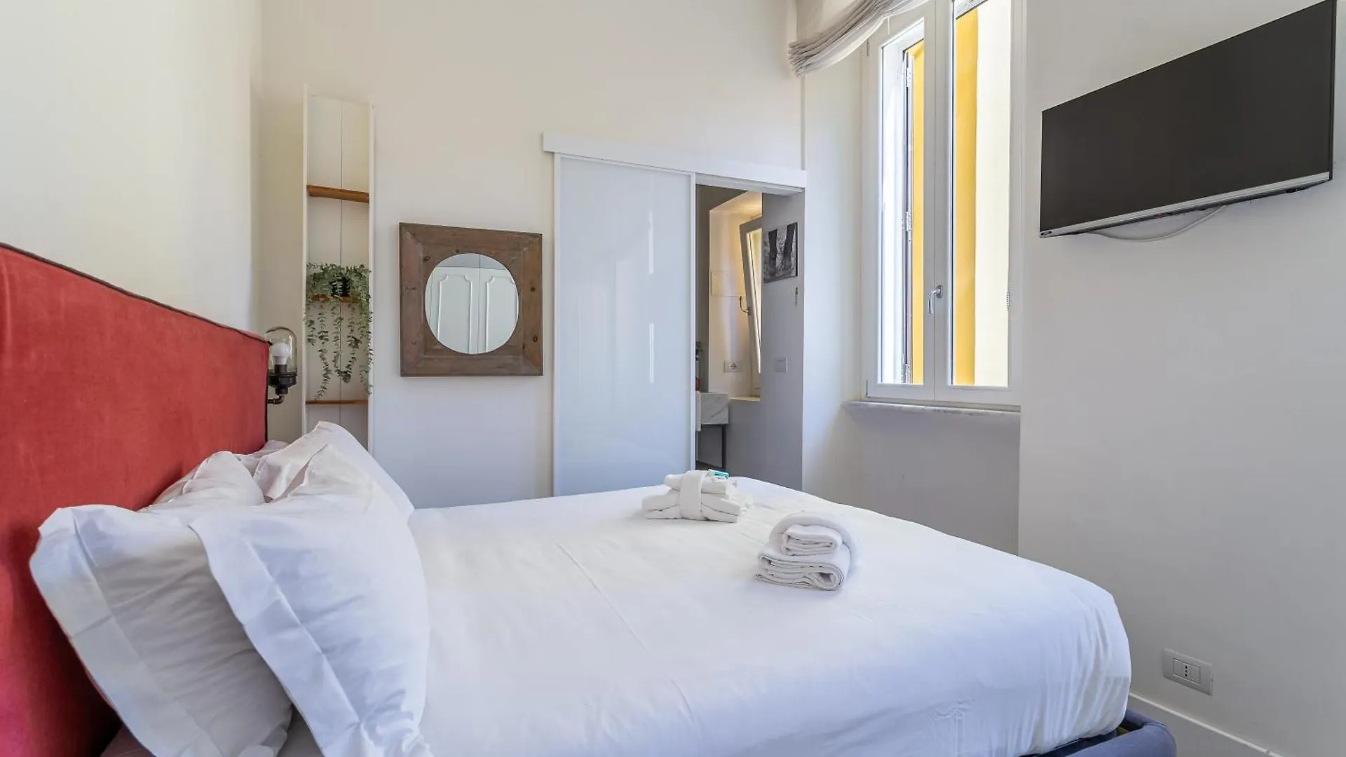 Iflat Contemporary Design Living In Rome Apartment